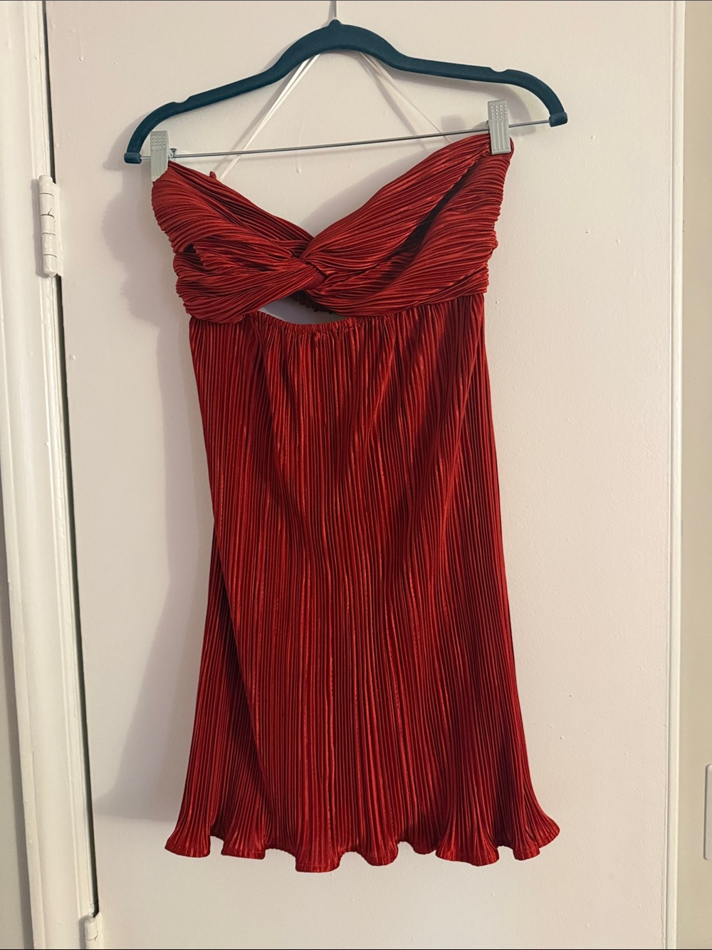 Hello Molly Strapless Twist Pleated Mini Dress in Red